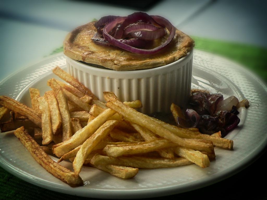 Platters-pies-food-in-the-lake-district (1 of 1)